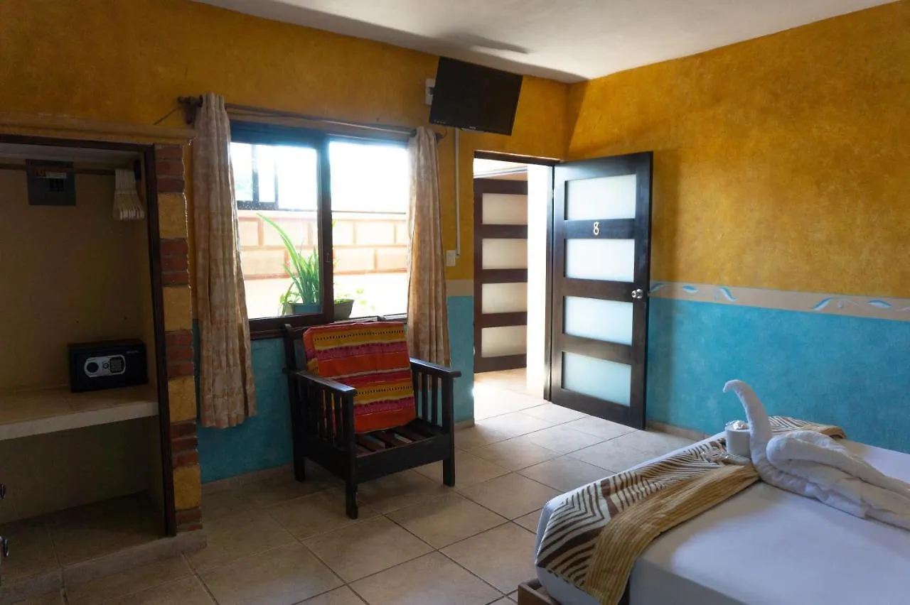 Hotel Sueno Maya Isla Mujeres 3*,
